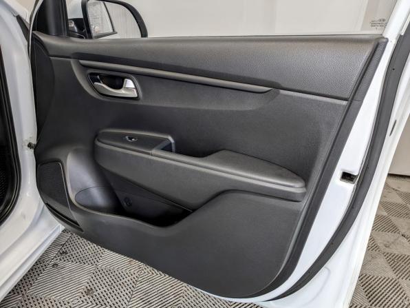 Kia Rio IV с пробегом 2019 года, цена 1 340 000 рублей, 130755 км, седан, Автокод Объявления