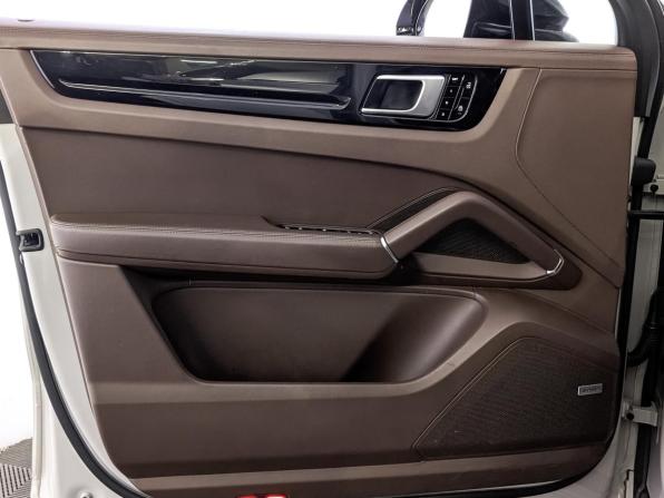 Porsche Cayenne III с пробегом 2021 года, цена 8 756 000 рублей, 74000 км, внедорожник, Автокод Объявления