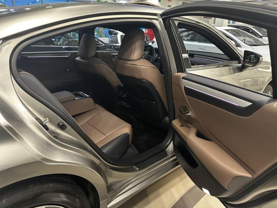 Lexus ES VII Рестайлинг 2 Брянск  - изображение 14