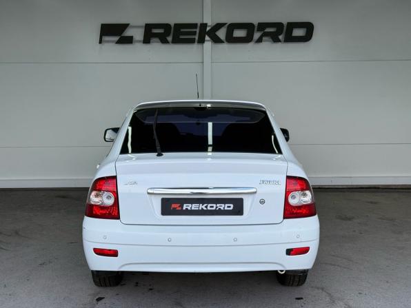 Lada (ВАЗ) Priora I с пробегом 2011 года, цена 329 000 рублей, 295286 км, хэтчбек, Автокод Объявления