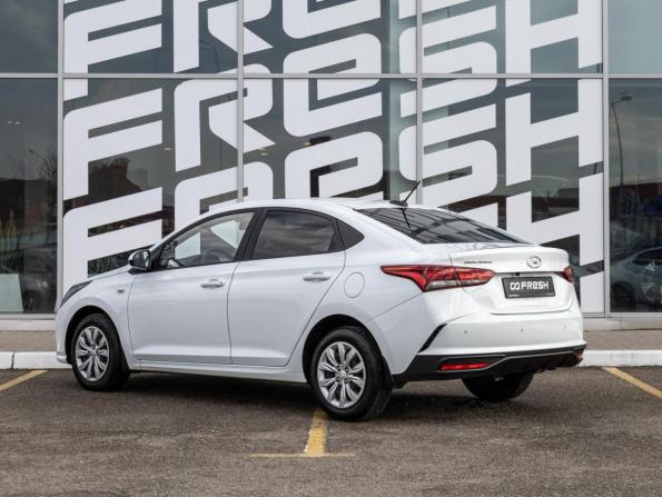 Hyundai Solaris II Рестайлинг с пробегом 2021 года, цена 1 699 999 рублей, 63553 км, седан, Автокод Объявления