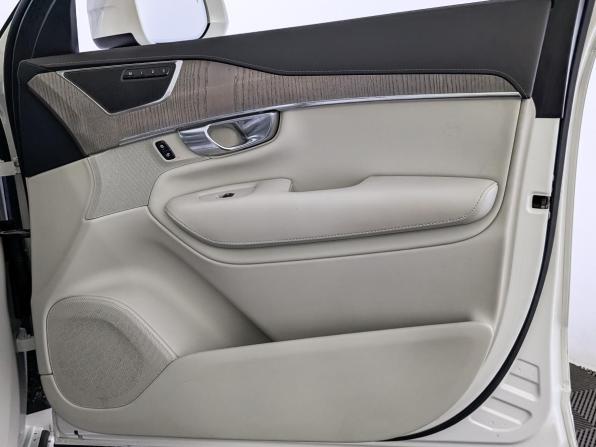 Volvo XC90 II Рестайлинг 1 с пробегом 2021 года, цена 4 650 000 рублей, 106150 км, внедорожник, Автокод Объявления