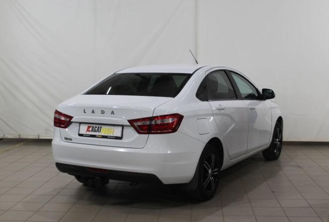 Lada (ВАЗ) Vesta I с пробегом 2018 года, цена 990 000 рублей, 144298 км, седан, Автокод Объявления