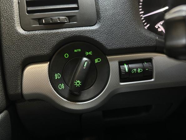 Skoda Octavia II (A5) Рестайлинг с пробегом 2012 года, цена 630 000 рублей, 301105 км, лифтбек, Автокод Объявления
