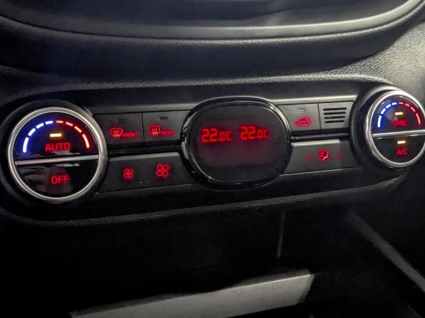 Kia Soul III с пробегом 2020 года, цена 1 990 000 рублей, 65242 км, хэтчбек, Автокод Объявления