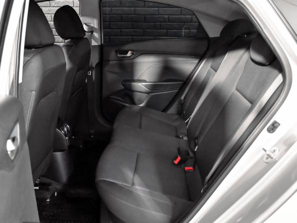 Hyundai Solaris II с пробегом 2018 года, цена 1 350 000 рублей, 178346 км, седан, Автокод Объявления