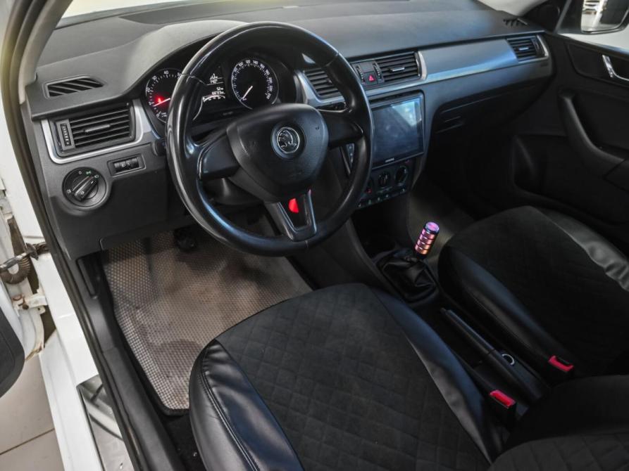 Skoda Rapid I Челябинск  - изображение 12
