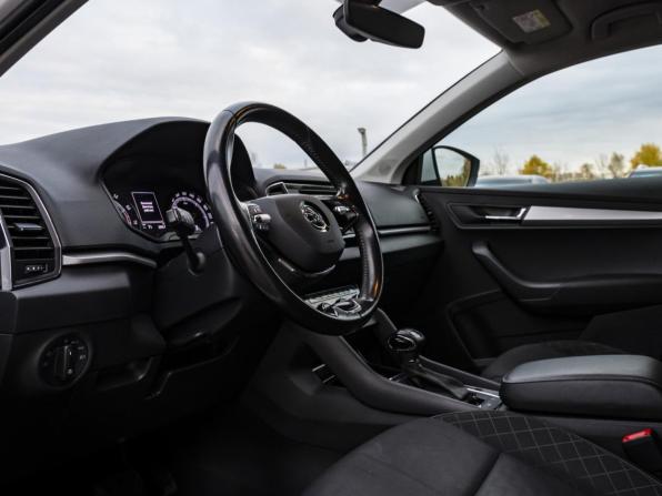 Skoda Karoq I с пробегом 2021 года, цена 2 599 000 рублей, 111952 км, внедорожник, Автокод Объявления