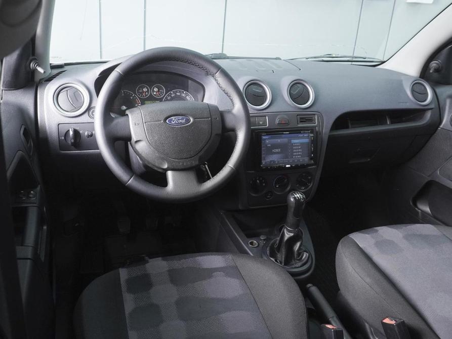 Ford Fusion I Рестайлинг Ростов-на-Дону  - изображение 6