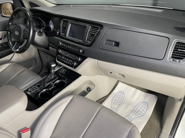 Kia Carnival III с пробегом 2020 года, цена 3 675 000 рублей, 140200 км, минивэн, Автокод Объявления