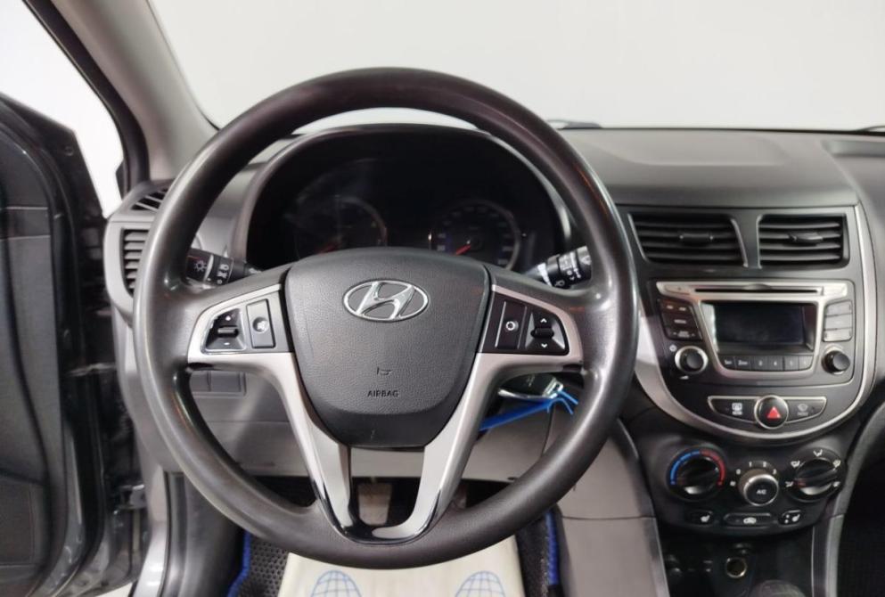 Hyundai Solaris I Рестайлинг Саратов  - изображение 19