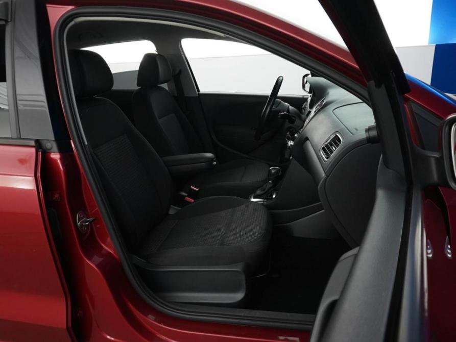 Volkswagen Polo V Москва  - изображение 8