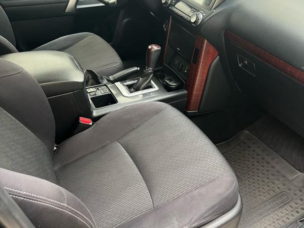 Toyota Land Cruiser Prado 150 Series Рестайлинг 1 с пробегом 2015 года, цена 3 770 000 рублей, 159495 км, внедорожник, Автокод Объявления