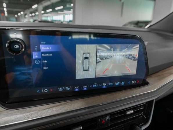 Chevrolet Tahoe V Рестайлинг с пробегом 2025 года, цена 14 900 000 рублей, 65 км, внедорожник, Автокод Объявления