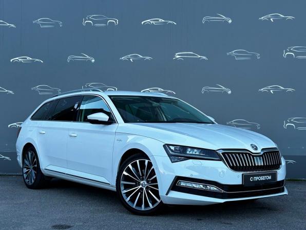 Skoda Superb III Рестайлинг с пробегом 2020 года, цена 3 698 500 рублей, 104083 км, универсал, Автокод Объявления