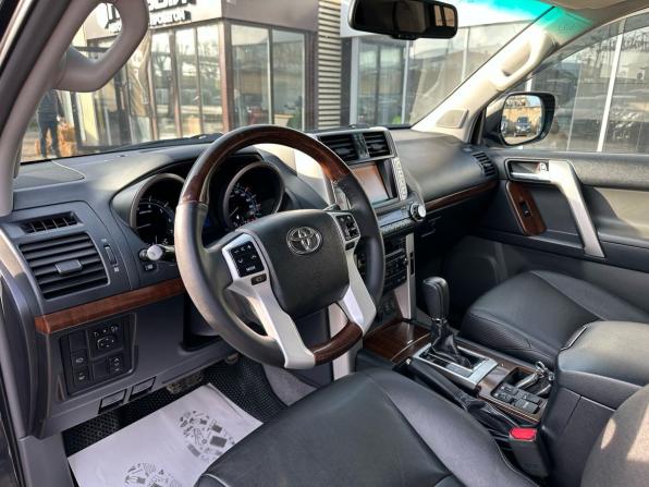 Toyota Land Cruiser Prado 150 Series с пробегом 2012 года, цена 2 950 000 рублей, 249200 км, внедорожник, Автокод Объявления