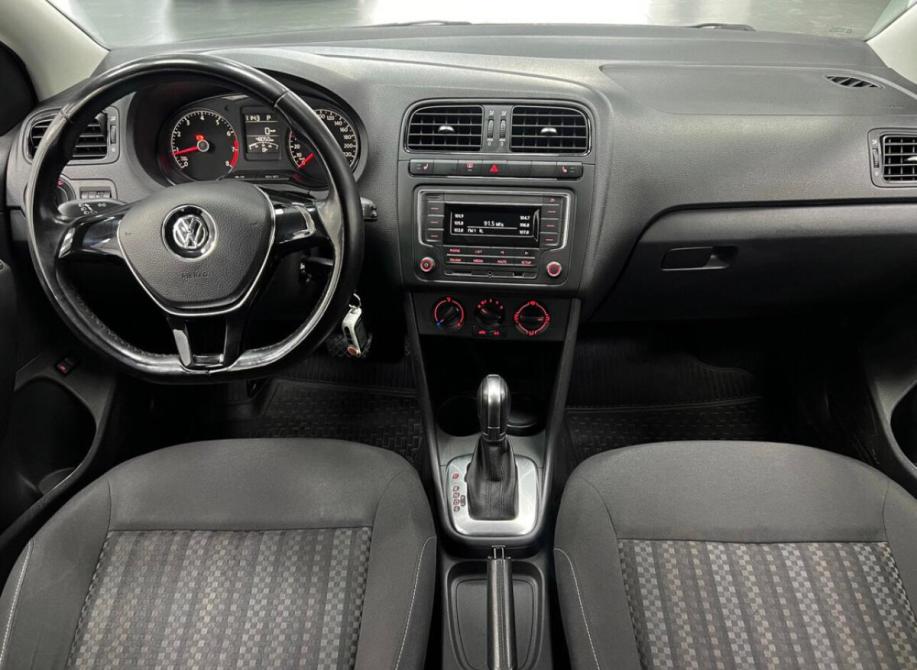 Volkswagen Polo V Рестайлинг Казань  - изображение 11
