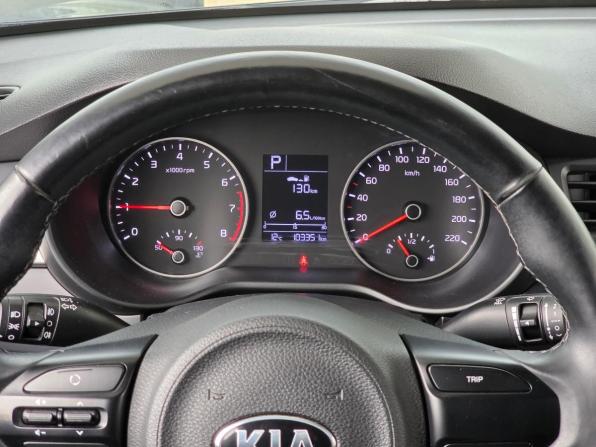 Kia Rio IV с пробегом 2018 года, цена 1 379 000 рублей, 103350 км, седан, Автокод Объявления