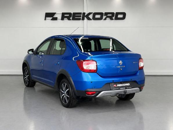 Renault Logan II Рестайлинг с пробегом 2020 года, цена 919 000 рублей, 151000 км, седан, Автокод Объявления