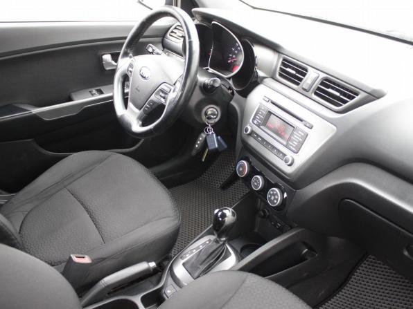 Kia Rio III Рестайлинг с пробегом 2016 года, цена 1 233 000 рублей, 80000 км, седан, Автокод Объявления