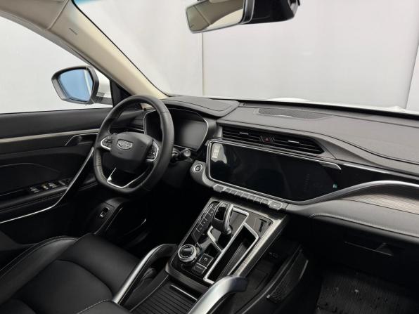 Geely Atlas Pro с пробегом 2021 года, цена 2 189 000 рублей, 16846 км, внедорожник, Автокод Объявления