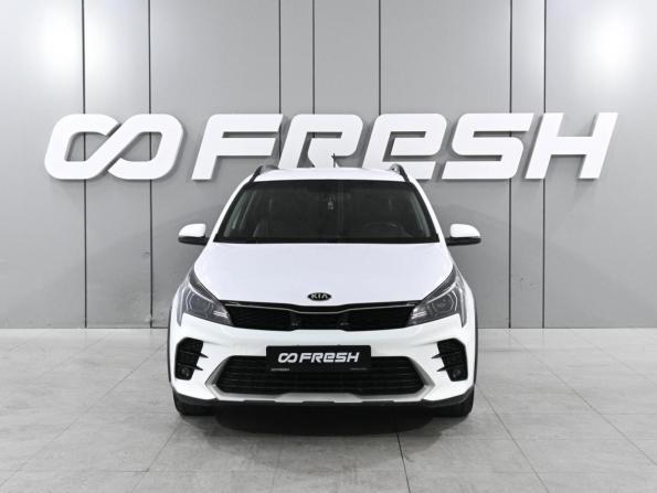 Kia Rio IV Рестайлинг с пробегом 2021 года, цена 1 399 000 рублей, 83152 км, хэтчбек, Автокод Объявления