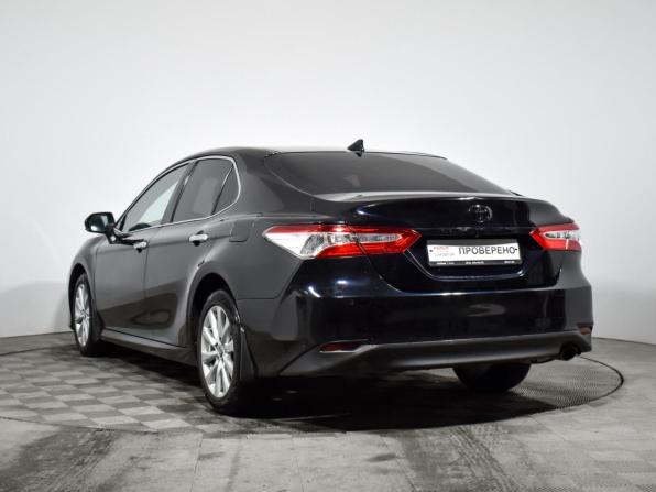 Toyota Camry VIII (XV70) с пробегом 2021 года, цена 2 583 000 рублей, 130000 км, седан, Автокод Объявления
