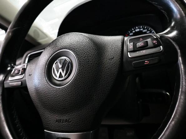 Volkswagen Jetta VI с пробегом 2012 года, цена 882 500 рублей, 142983 км, седан, Автокод Объявления