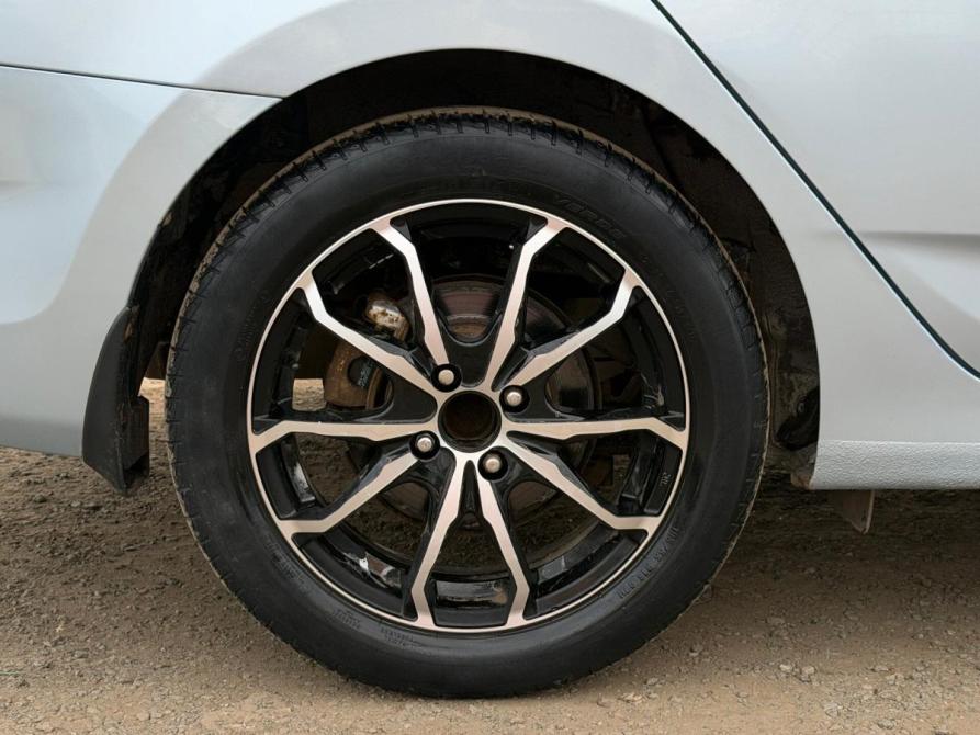 Hyundai Solaris I Набережные Челны  - изображение 11