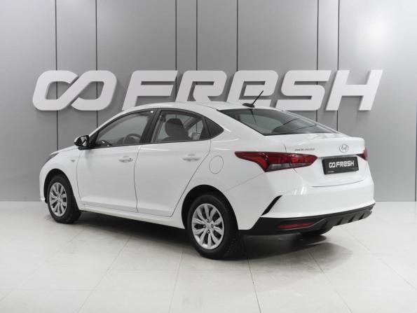 Hyundai Solaris II Рестайлинг с пробегом 2021 года, цена 1 579 000 рублей, 101351 км, седан, Автокод Объявления