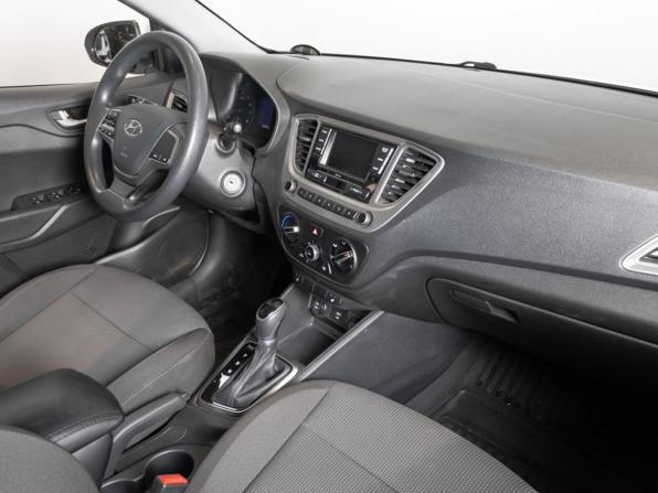 Hyundai Solaris II Рестайлинг с пробегом 2020 года, цена 1 450 000 рублей, 102556 км, седан, Автокод Объявления
