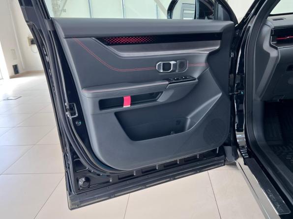 JETOUR DASHING I с пробегом 2023 года, цена 2 100 000 рублей, 36457 км, внедорожник, Автокод Объявления