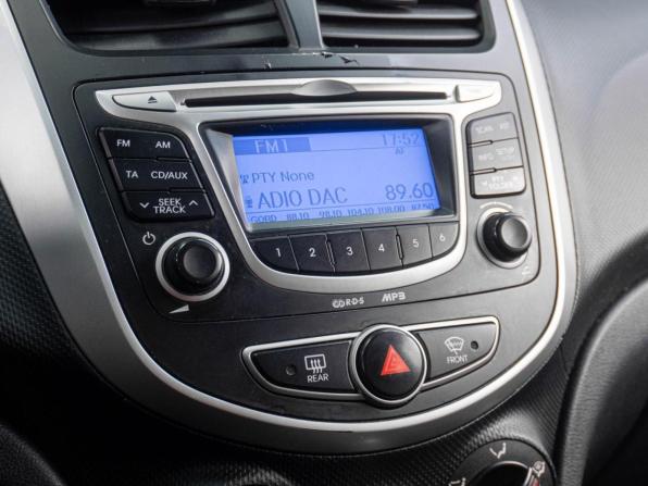 Hyundai Solaris I с пробегом 2013 года, цена 779 000 рублей, 249965 км, седан, Автокод Объявления