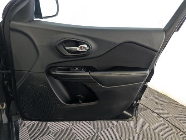 Jeep Cherokee V (KL) с пробегом 2014 года, цена 1 800 000 рублей, 124271 км, внедорожник, Автокод Объявления