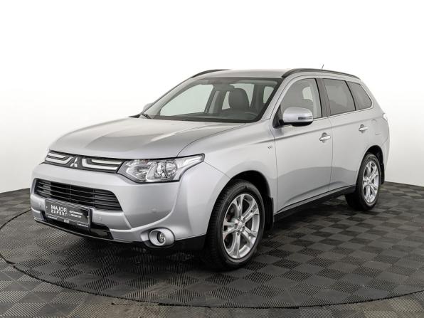 Mitsubishi Outlander III с пробегом 2014 года, цена 2 400 000 рублей, 43000 км, внедорожник, Автокод Объявления