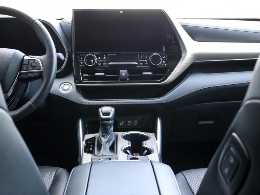 Toyota Highlander IV (XU70) Москва  - изображение 17
