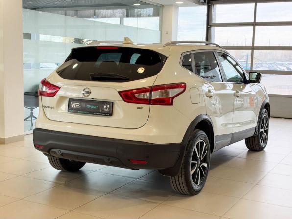 Nissan Qashqai II Рестайлинг с пробегом 2018 года, цена 1 867 000 рублей, 115128 км, внедорожник, Автокод Объявления