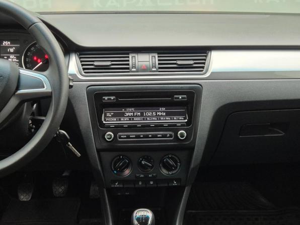 Skoda Rapid I с пробегом 2014 года, цена 722 000 рублей, 98105 км, лифтбек, Автокод Объявления