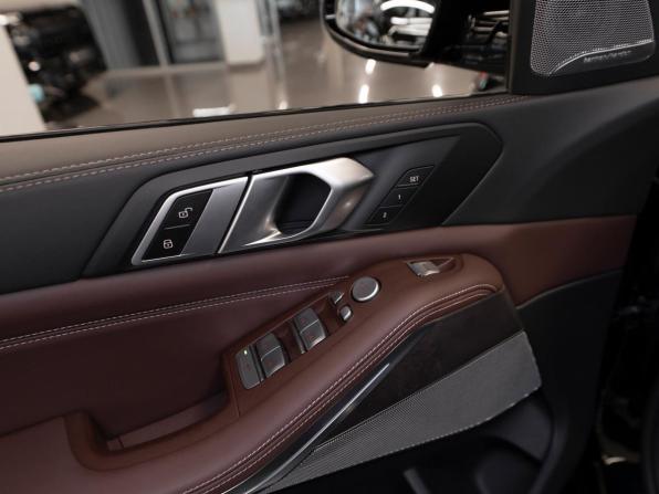 BMW X5 IV (G05/G18) Рестайлинг с пробегом 2026 года, цена 9 600 000 рублей, 32 км, внедорожник, Автокод Объявления