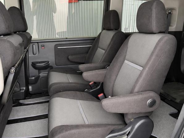 Honda Stepwgn V Рестайлинг с пробегом 2017 года, цена 2 307 000 рублей, 120875 км, минивэн, Автокод Объявления