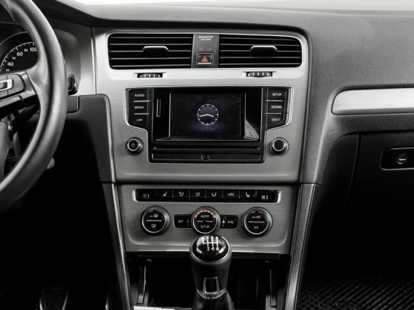 Volkswagen Golf VII с пробегом 2014 года, цена 1 286 000 рублей, 211040 км, хэтчбек, Автокод Объявления
