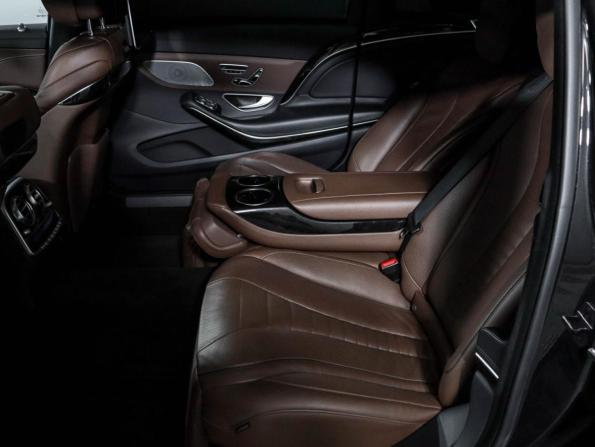 Mercedes-Benz Maybach S-Класс I (X222) Рестайлинг с пробегом 2018 года, цена 7 425 000 рублей, 62022 км, седан, Автокод Объявления