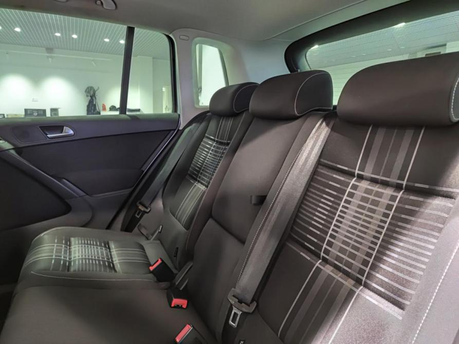 Volkswagen Tiguan I Рестайлинг Казань  - изображение 15