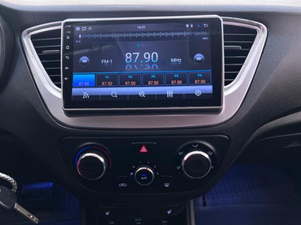 Hyundai Solaris II Рестайлинг с пробегом 2021 года, цена 1 550 000 рублей, 94677 км, седан, Автокод Объявления