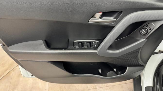 Hyundai Creta I с пробегом 2018 года, цена 1 700 000 рублей, 105739 км, внедорожник, Автокод Объявления