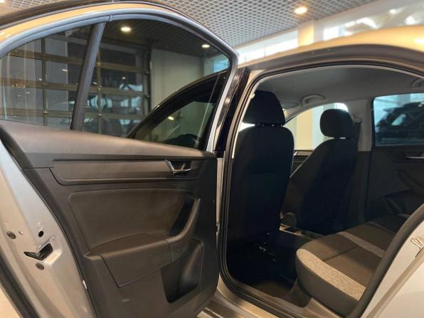 Skoda Rapid II с пробегом 2021 года, цена 1 665 000 рублей, 68307 км, лифтбек, Автокод Объявления