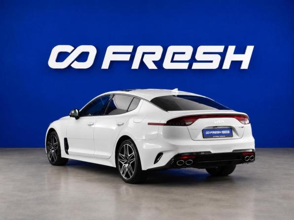 Kia Stinger I Рестайлинг с пробегом 2022 года, цена 2 999 099 рублей, 45922 км, лифтбек, Автокод Объявления