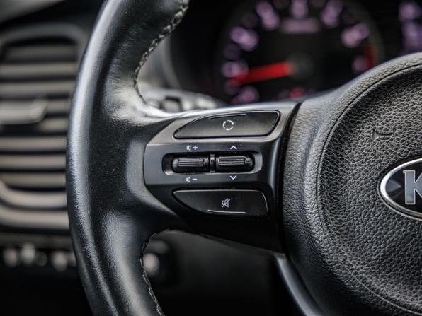 Kia Rio IV с пробегом 2020 года, цена 1 628 000 рублей, 61730 км, седан, Автокод Объявления