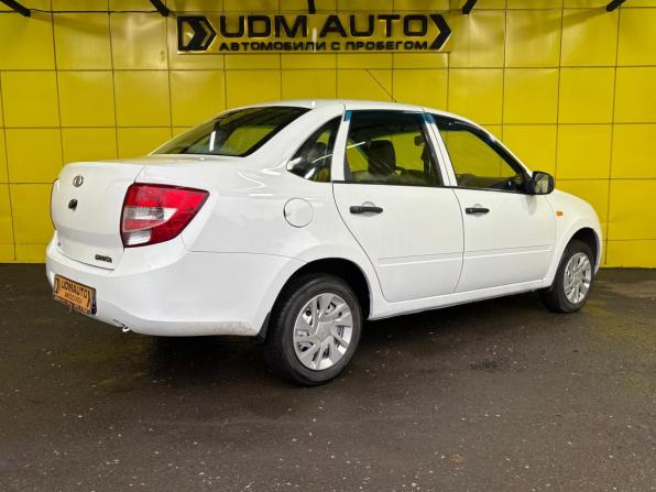 Lada (ВАЗ) Granta I с пробегом 2013 года, цена 435 000 рублей, 118000 км, седан, Автокод Объявления