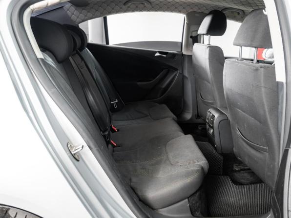 Volkswagen Passat B6 с пробегом 2010 года, цена 695 000 рублей, 280482 км, седан, Автокод Объявления